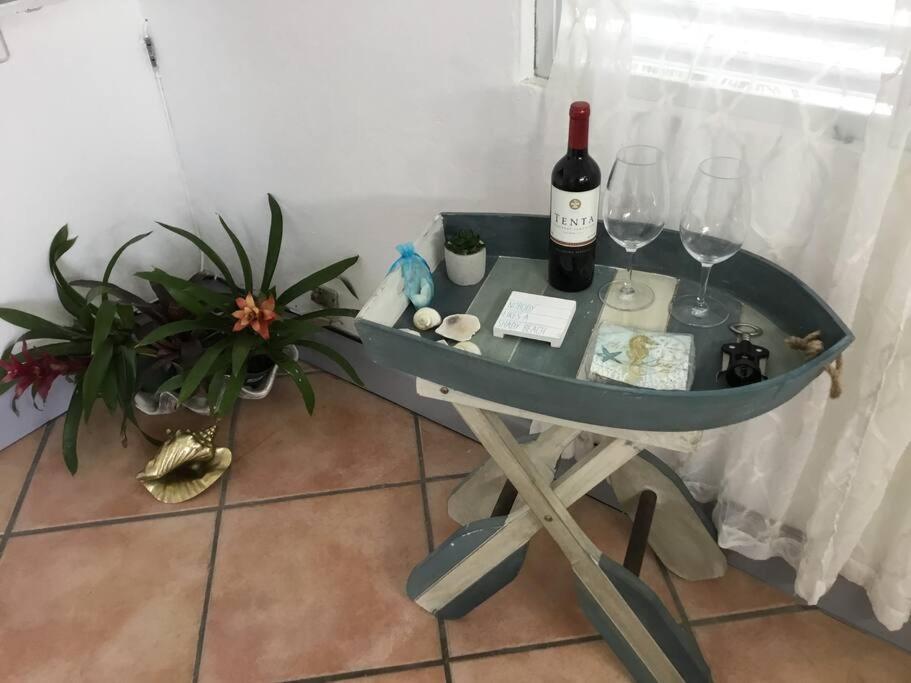 One Bedroom Apt 30 Steps From Prime Beach Generator Parking Included San Juan Dış mekan fotoğraf